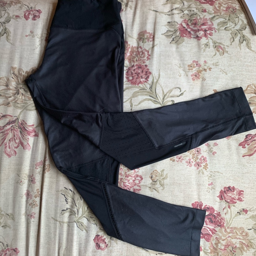 Black Athletic Leggings